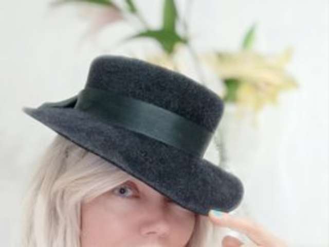 go to chat with -AbsoluteCrime-