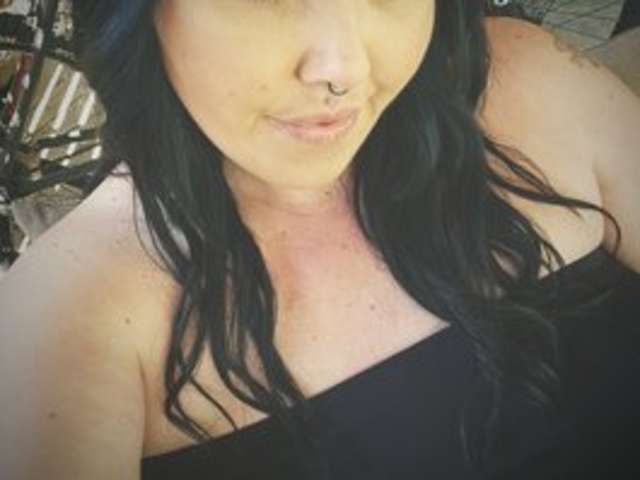 go to chat with -BonnieBlack-