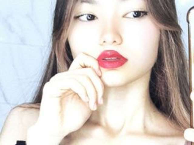 go to chat with -Siesta-