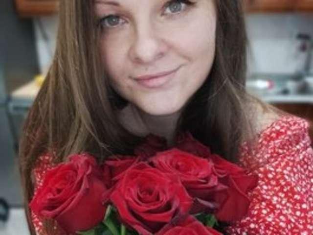 go to chat with -Tunya-