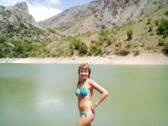 go to chat with 1helena