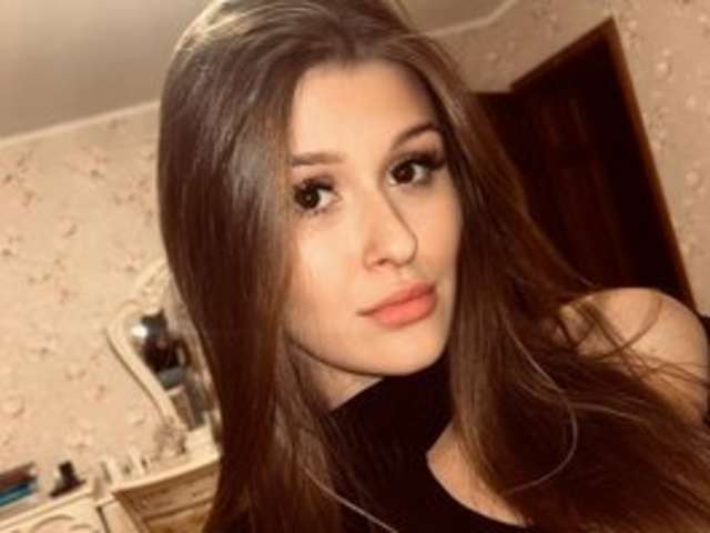 go to chat with 979angelina979