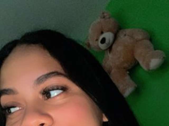 go to chat with ALANAWAVES