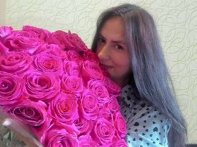 ANGELALADI amateur webcam photo