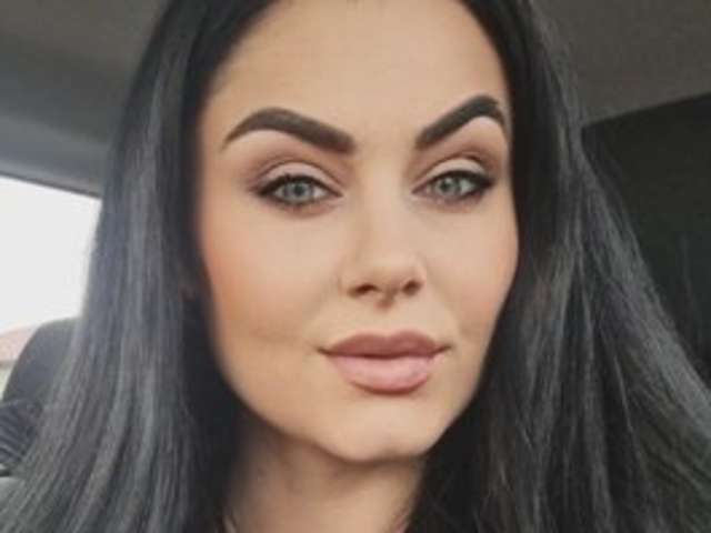 go to chat with Aannaaa