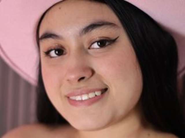 ABRIL-JHONS amateur webcam photo