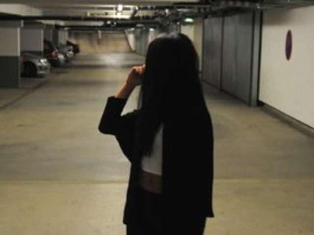 go to chat with Adelajn