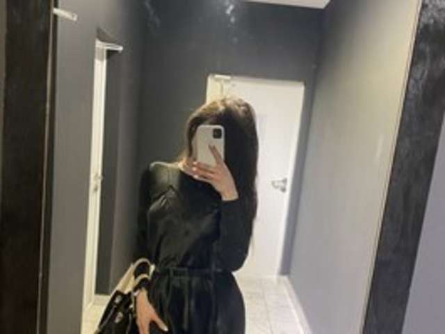 go to chat with Adelina21