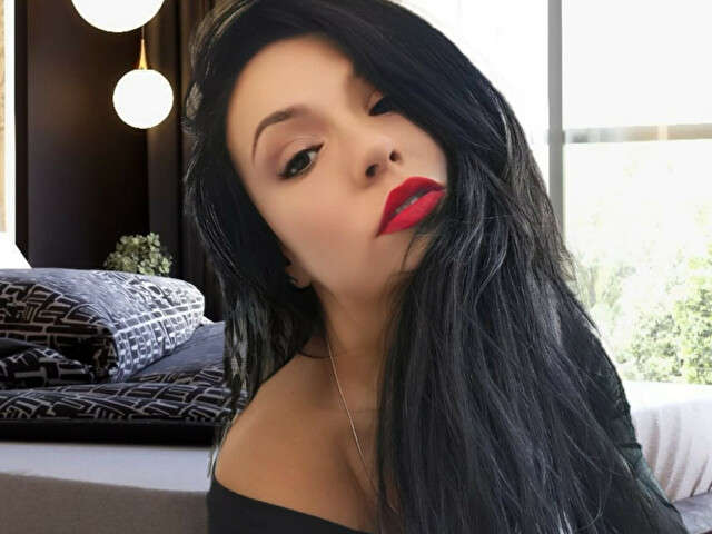 go to chat with AdelineOMG