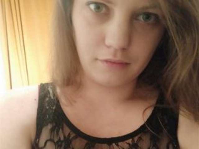 go to chat with AdrianaSmile