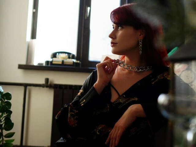 go to chat with AgnesGreen
