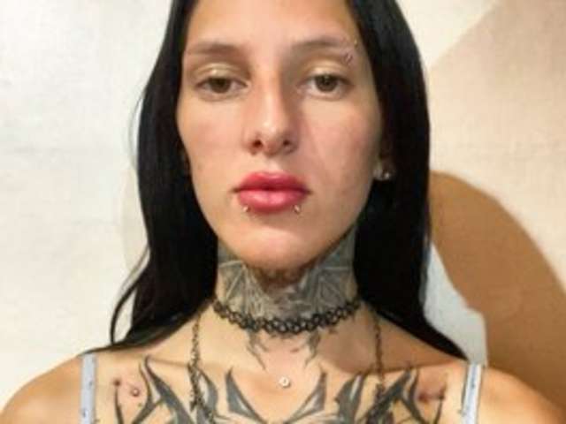 go to chat with AileenCadet