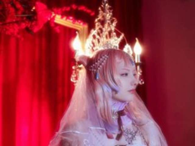 go to chat with Akemi-Sora