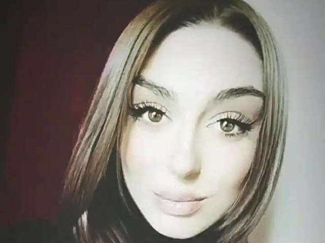 go to chat with Alena