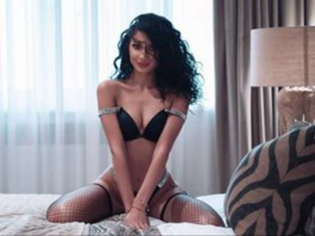 go to chat with AlessiaDebbie