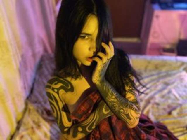 go to chat with Alessiairis