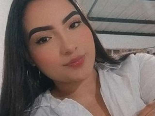 go to chat with AlexiaCharles