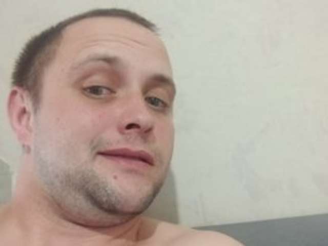 go to chat with Alexs1499-1