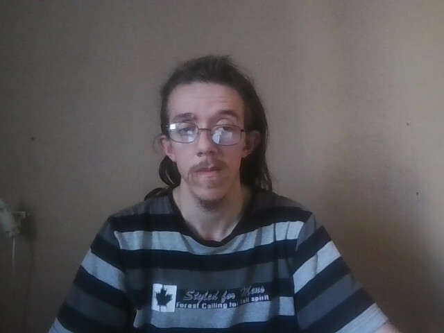 go to chat with Algueran
