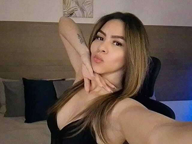 go to chat with AliahLioness