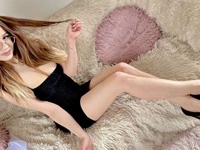 go to chat with AliceCute21