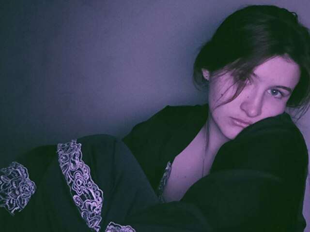 go to chat with AliceRocket