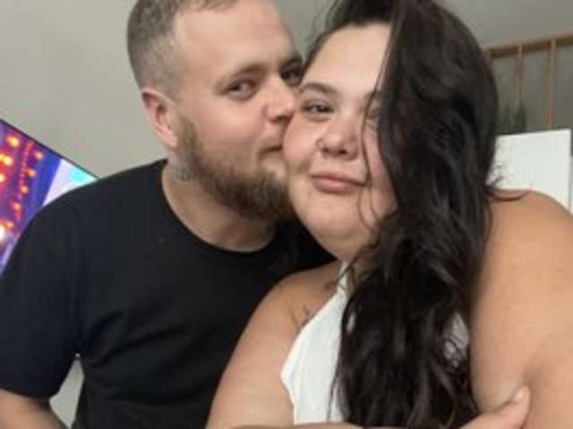 go to chat with AliceandJhonny