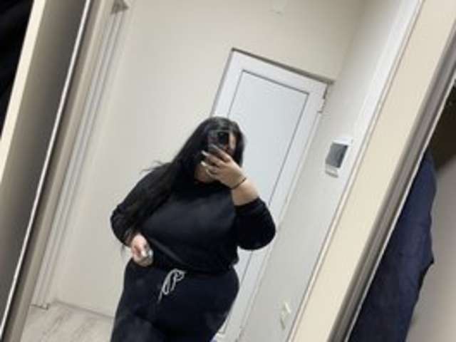 go to chat with Alicebaby69