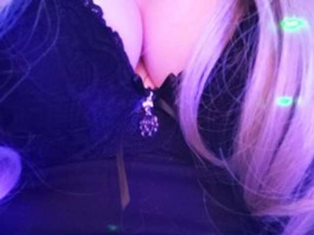 go to chat with Alicekitty