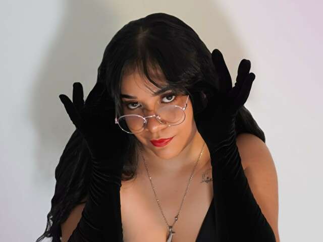 go to chat with AliciaRivas
