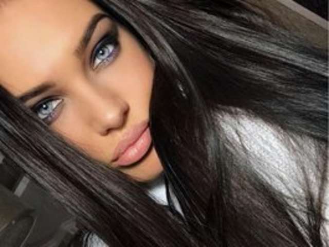go to chat with Alina3573