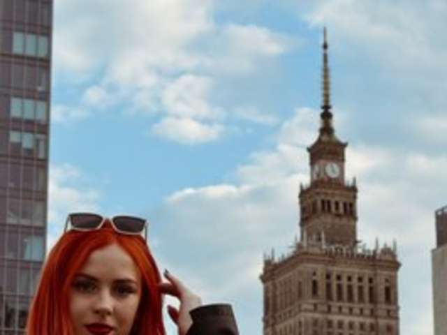 go to chat with AlisMoona
