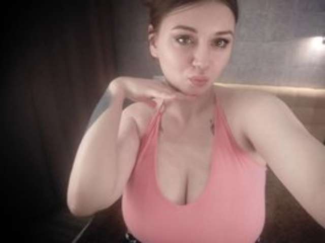 go to chat with AlisaBacker