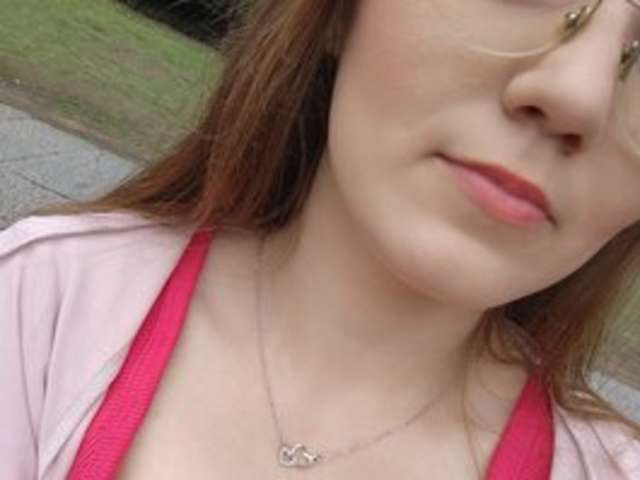 go to chat with AlisaWyn
