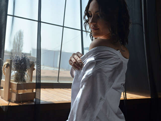 go to chat with Alisia32