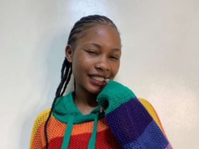 go to chat with Aliyah01