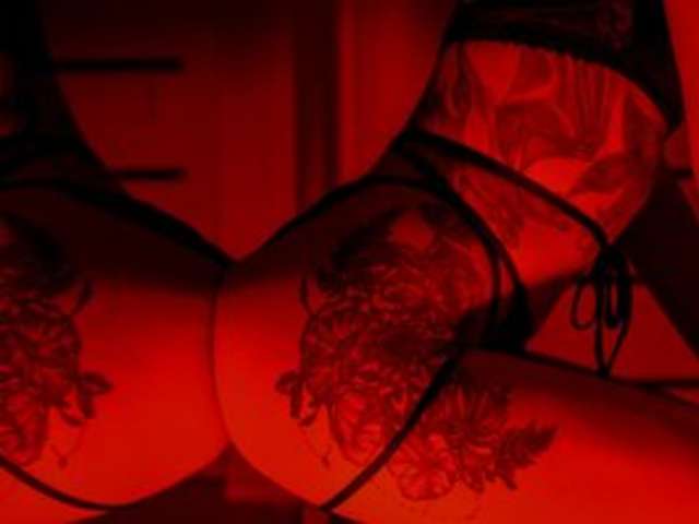 go to chat with Alllyasska