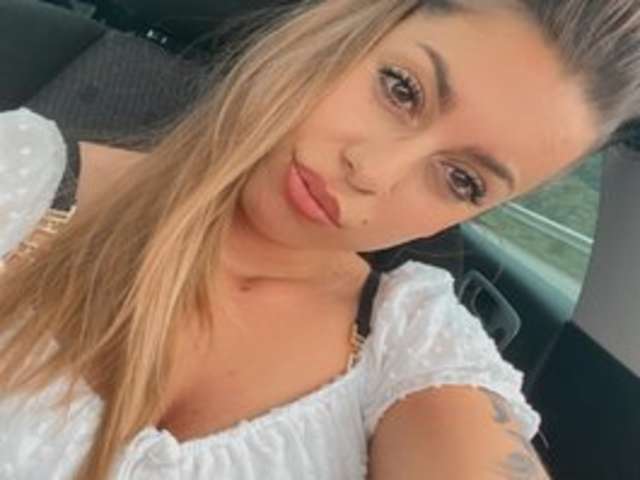 go to chat with Alma-Luv