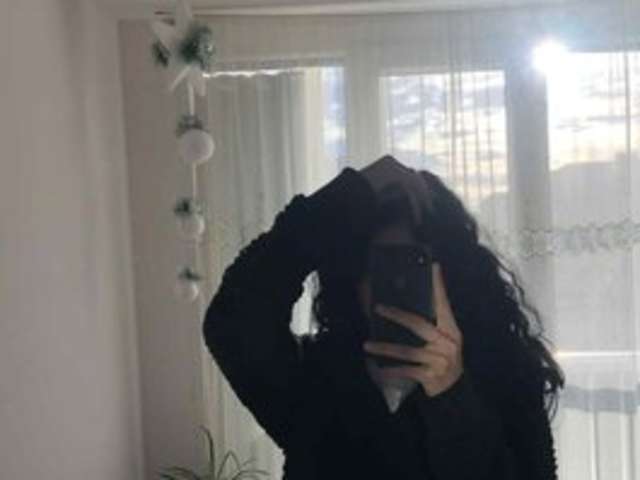 go to chat with Alma22