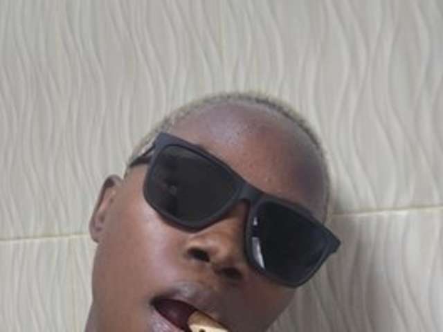 go to chat with Aluor