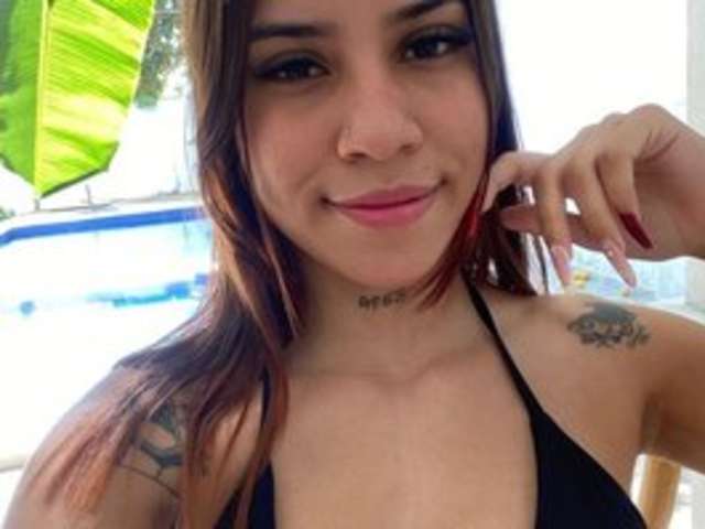go to chat with AmazingGroupHot69