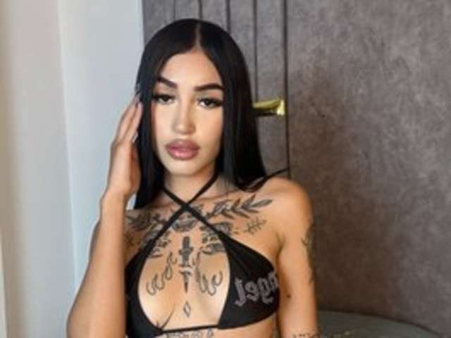 go to chat with Ambar-Bell
