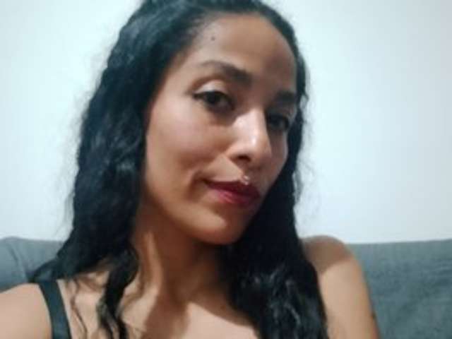 go to chat with AmelieFoxter