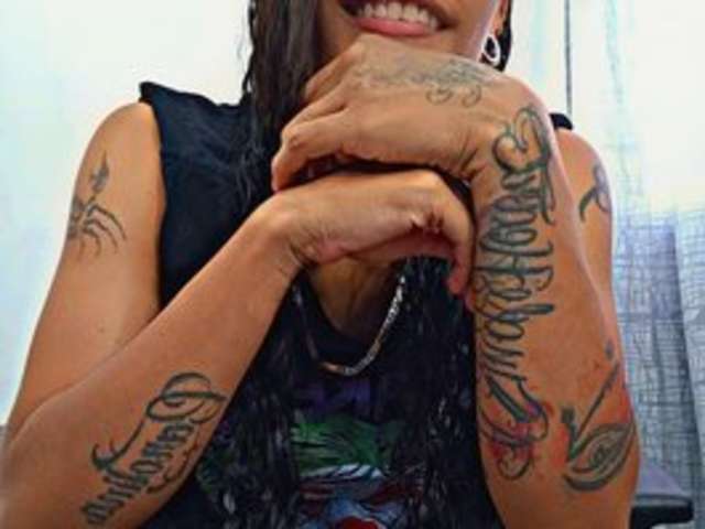 go to chat with Amy-420