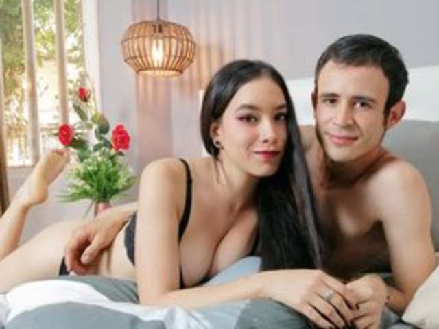 AMYANDALEX amateur webcam photo