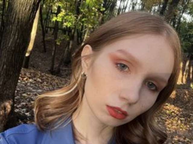 go to chat with AngelLight