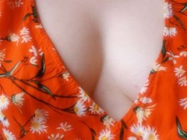 go to chat with AngelRoxy22