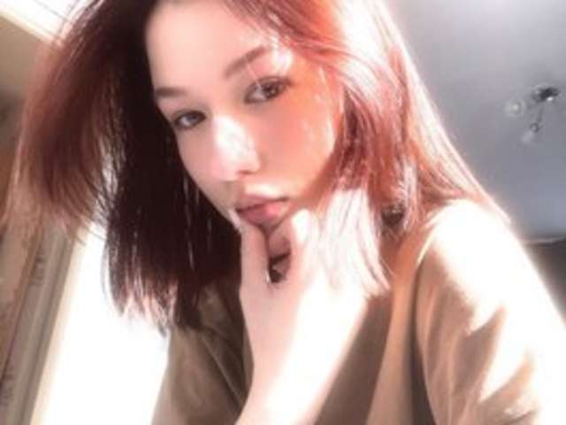 go to chat with AngelaXSmile