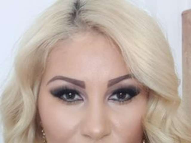 go to chat with Angelahot