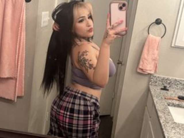 go to chat with Angelynraynex